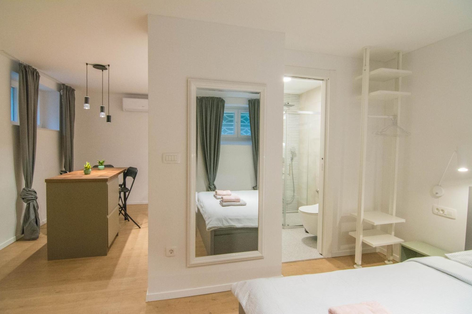 Romiru Rooms And Studio Apartment Split Zewnętrze zdjęcie