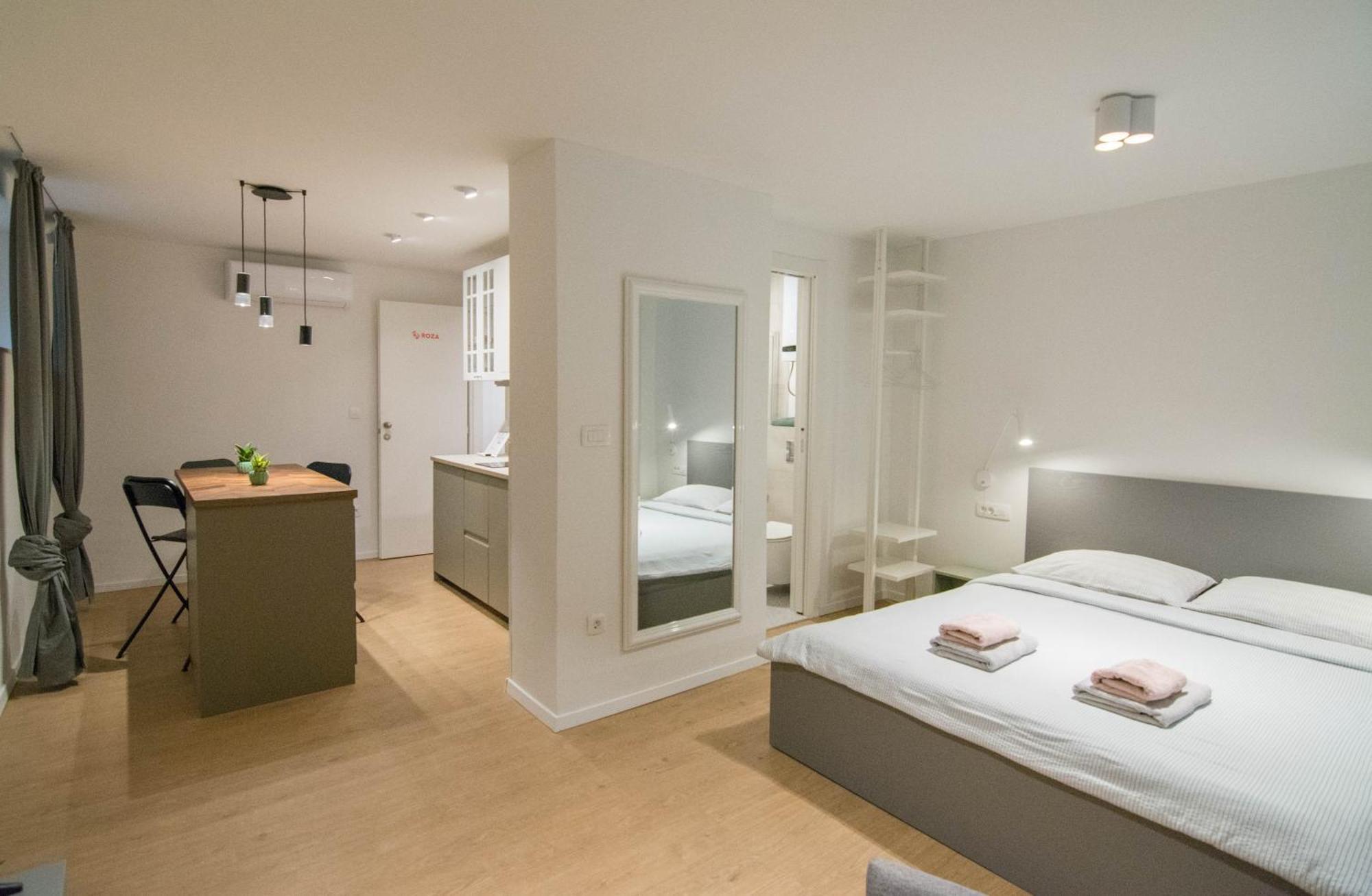 Romiru Rooms And Studio Apartment Split Zewnętrze zdjęcie